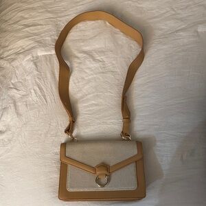 Elegant Tan and Cream Women's Bag